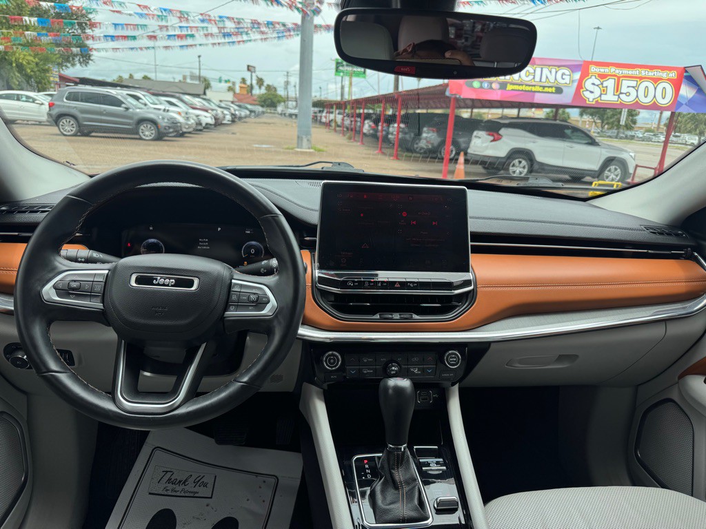 2022 Jeep Compass Image 11
