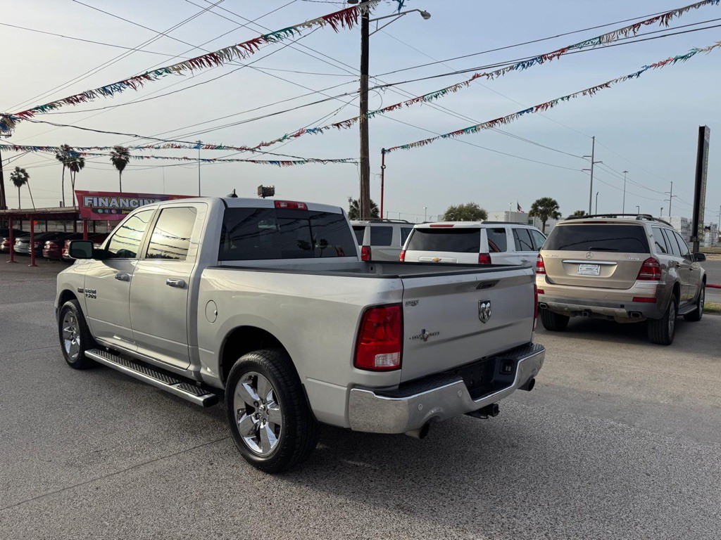 2015 RAM 1500 Image 4