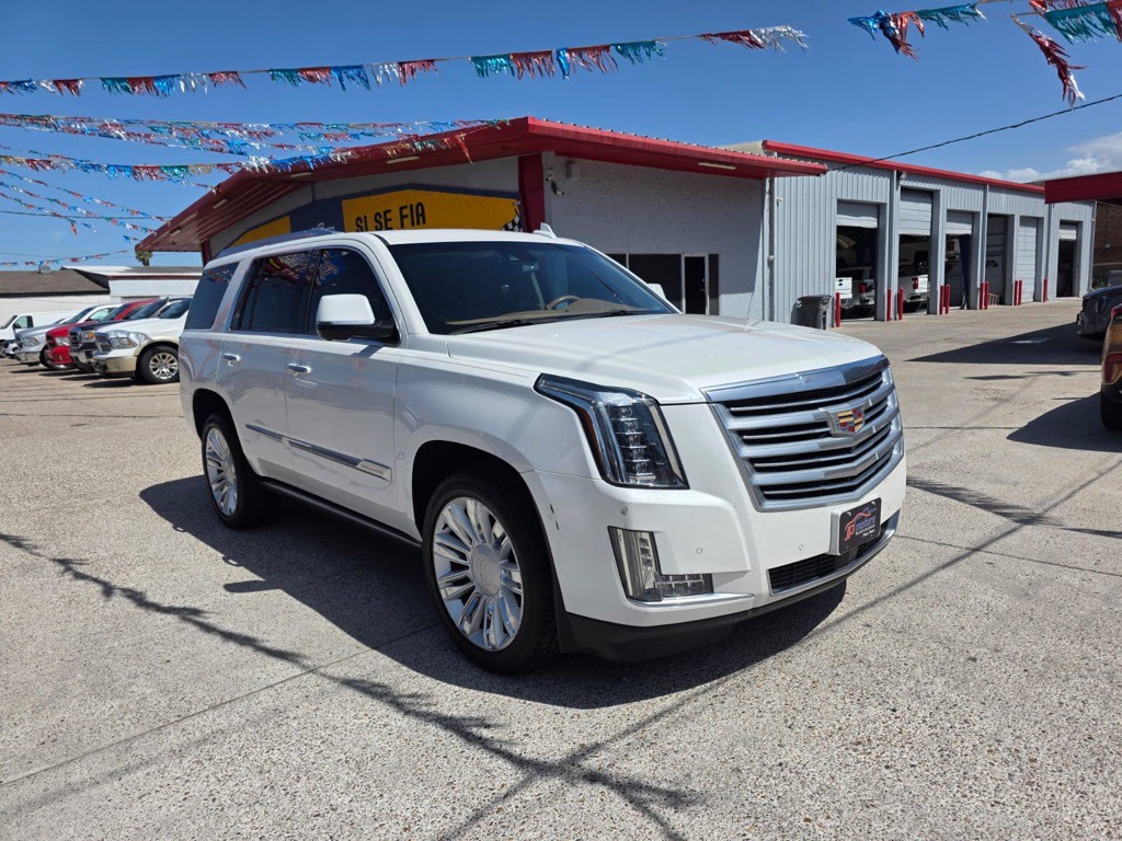 2016 Cadillac Escalade Image 3
