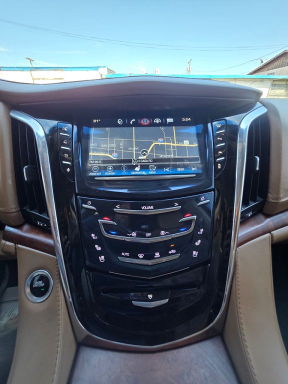 2016 Cadillac Escalade Image 14