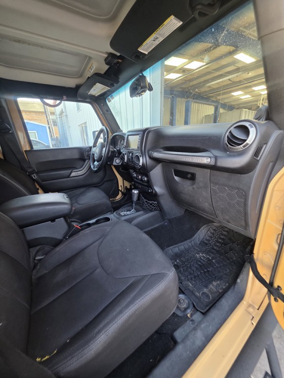 2014 Jeep Wrangler Unlimited Image 10