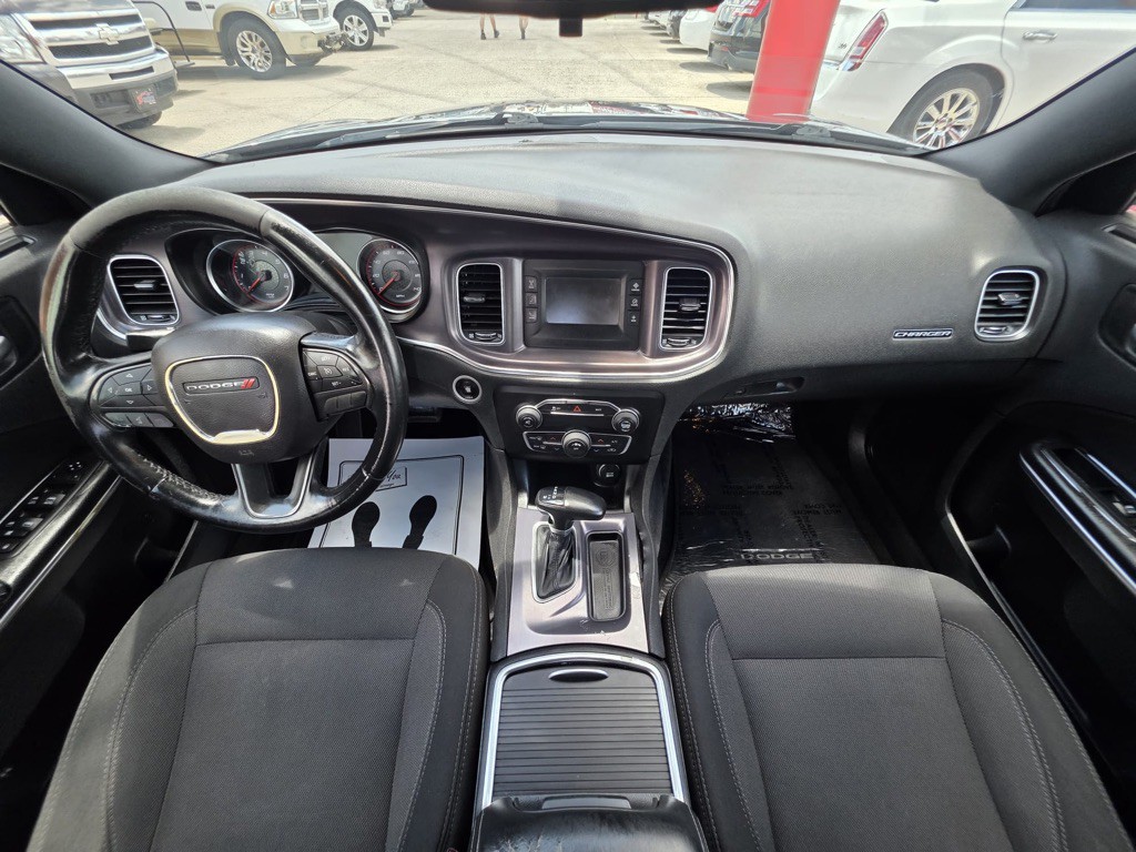 2016 Dodge Charger Image 11