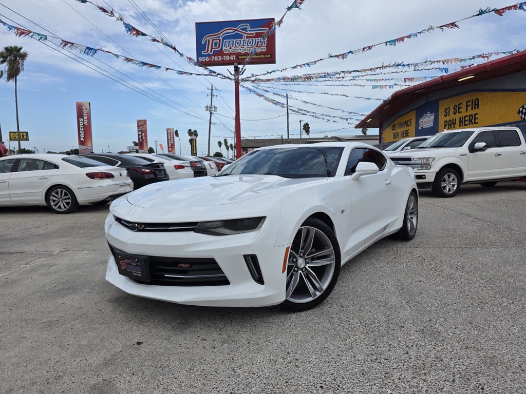 2017 Chevrolet Camaro Image 1