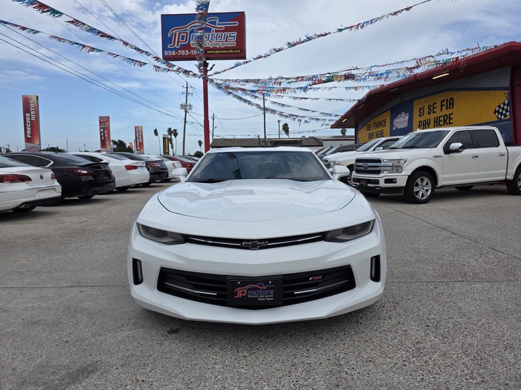 2017 Chevrolet Camaro Image 19