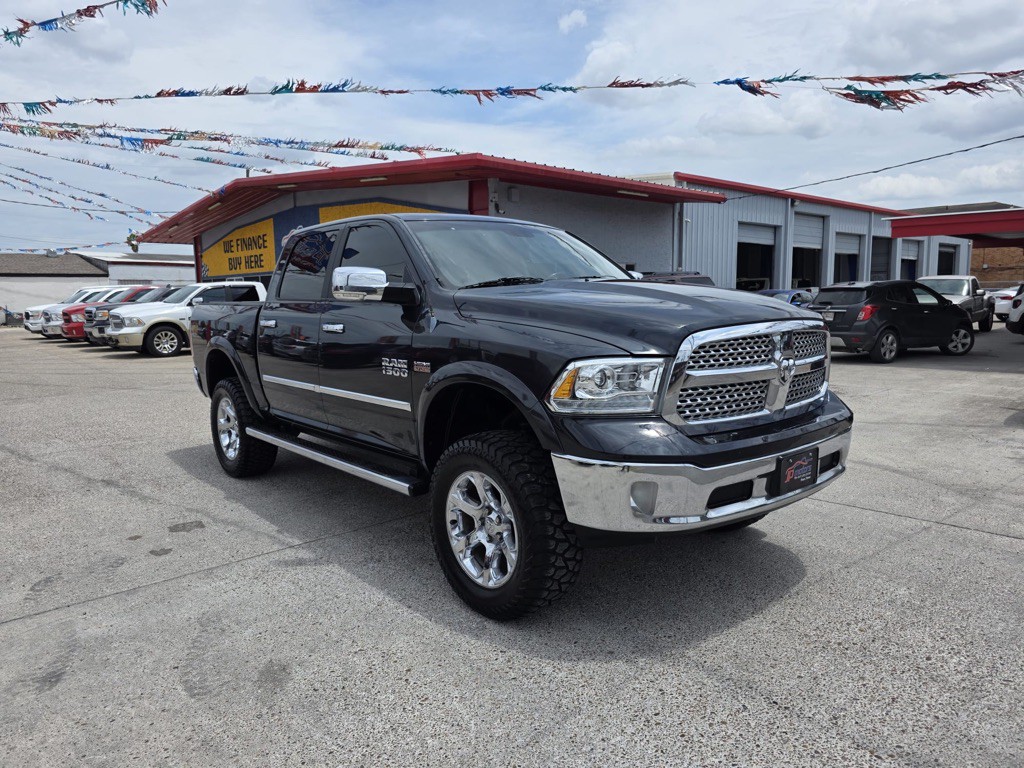 2013 RAM 1500 Image 3