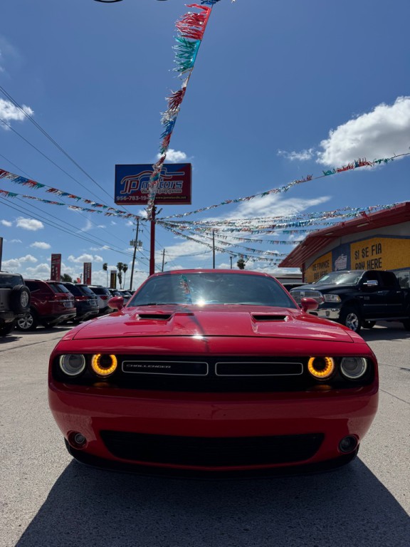 2017 Dodge Challenger Image 7