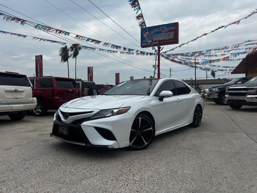 2018 Toyota Camry Image 1