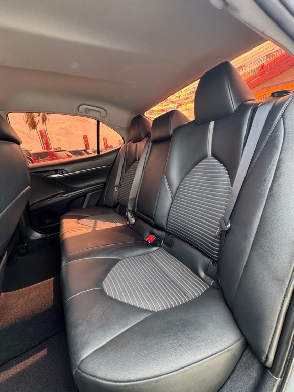 2021 Toyota Camry Image 10