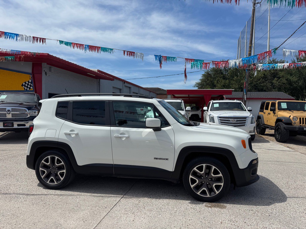 2016 Jeep Renegade Image 3