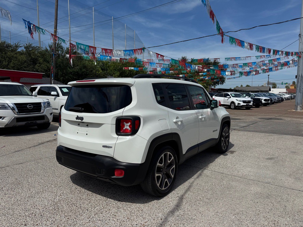 2016 Jeep Renegade Image 5