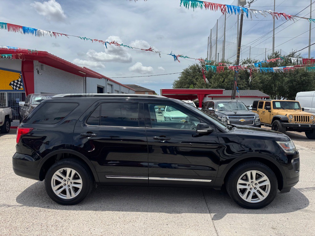 2018 Ford Explorer Image 3