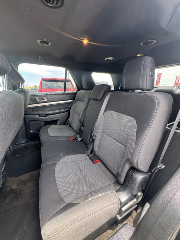 2018 Ford Explorer Image 10
