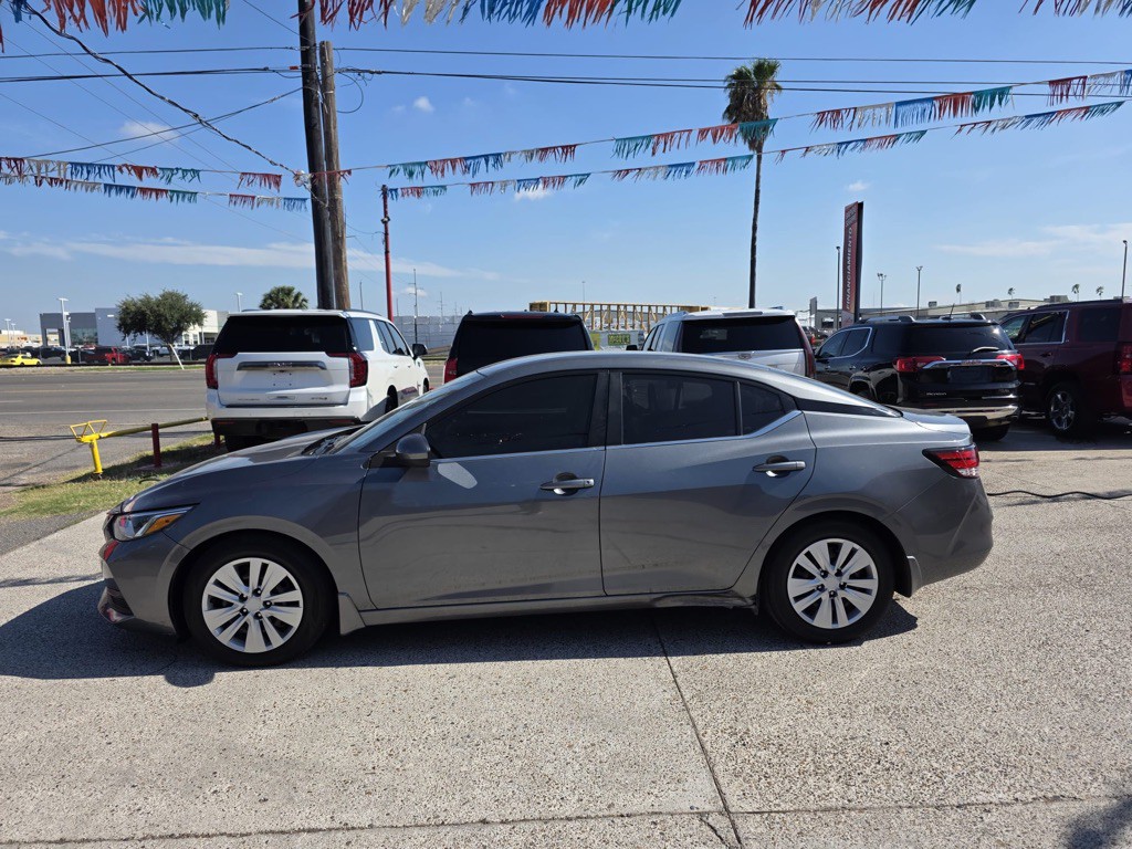 2021 Nissan Sentra Image 5
