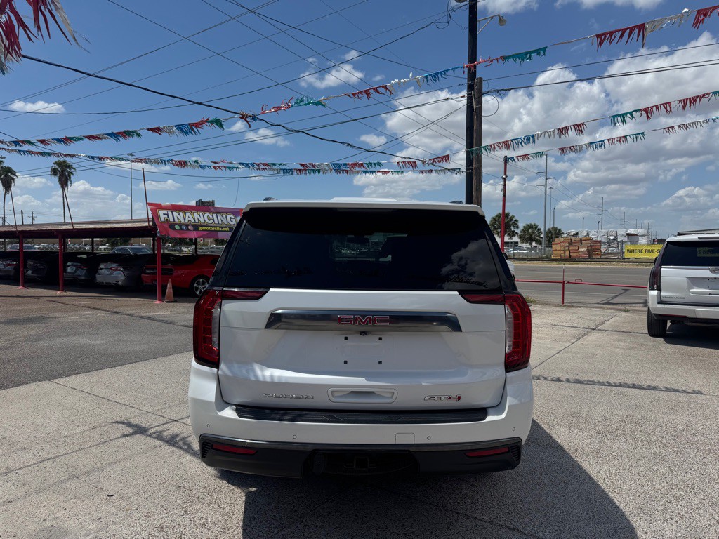 2021 GMC Yukon Image 8