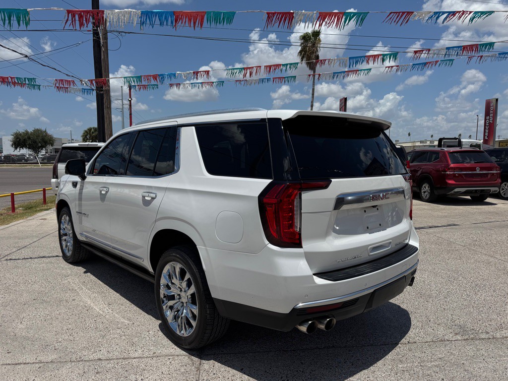 2022 GMC Yukon Image 5
