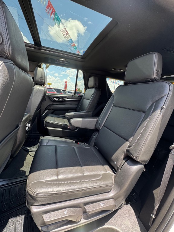 2022 GMC Yukon Image 10
