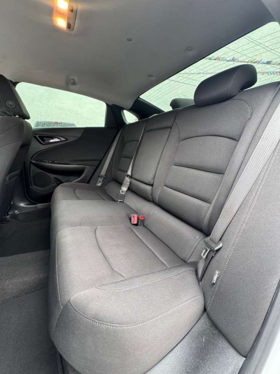 2021 Chevrolet Malibu Image 10