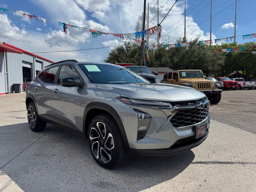2025 Chevrolet Trax Image 3