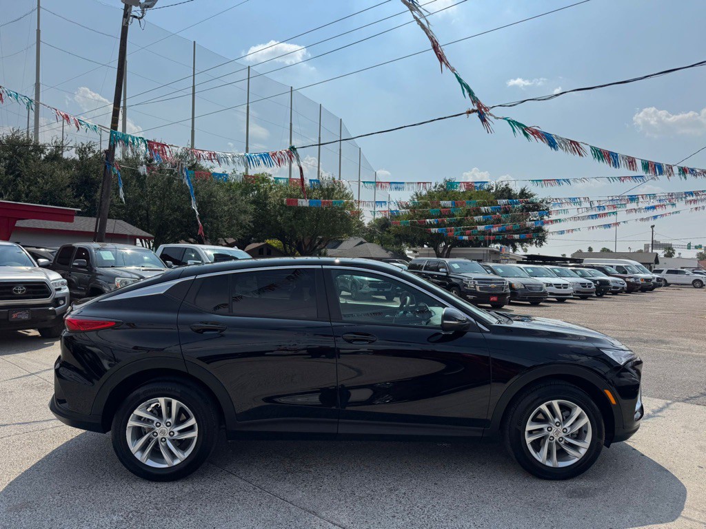 2024 Buick Envista Image 2