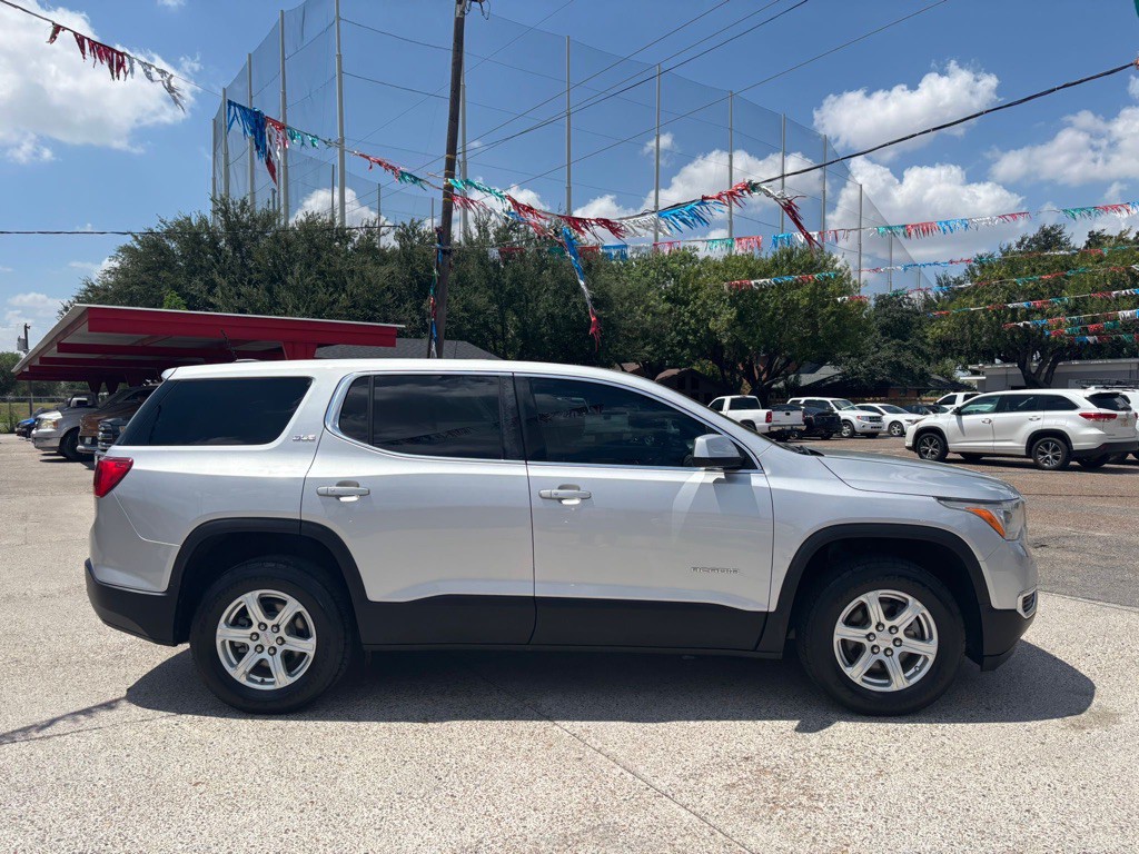 2019 GMC Acadia Image 3