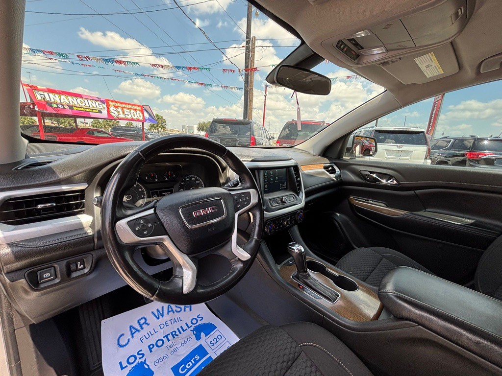 2019 GMC Acadia Image 10