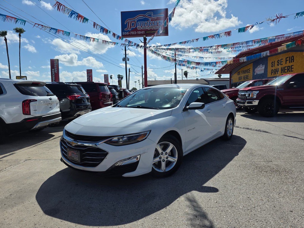 2023 Chevrolet Malibu Image 1