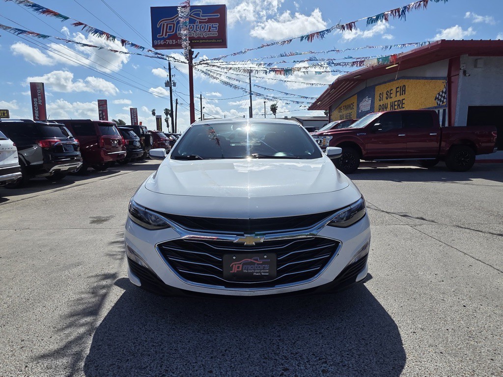 2023 Chevrolet Malibu Image 7