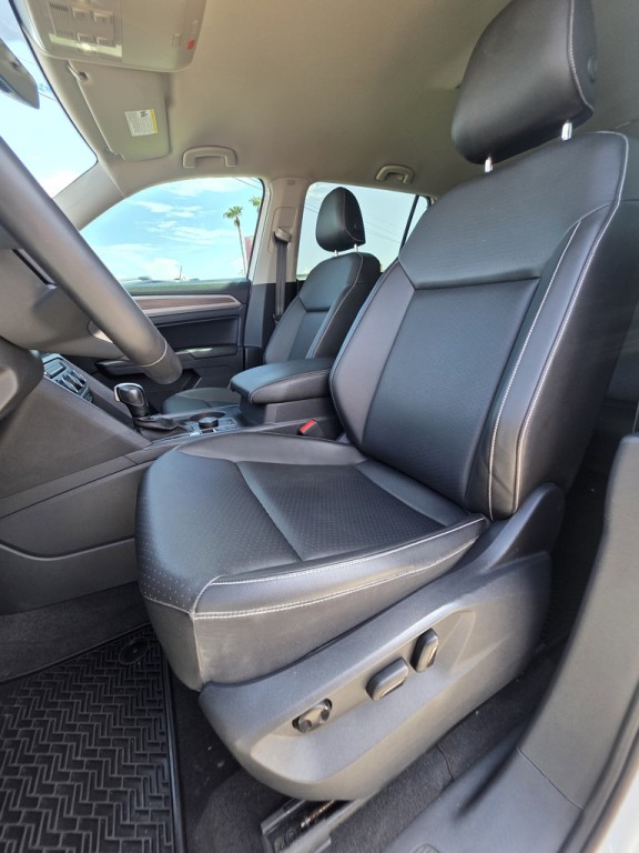 2021 Volkswagen Atlas Image 9