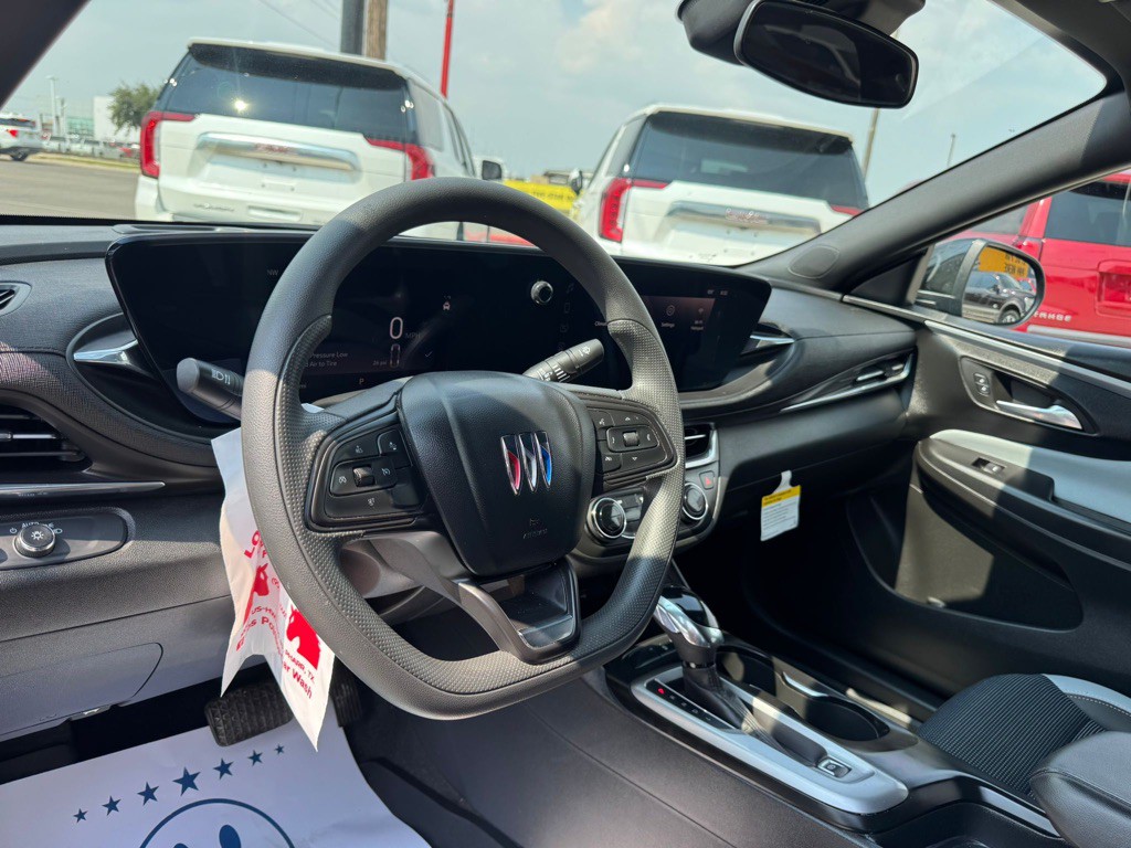 2016 Chrysler 200 Image 10