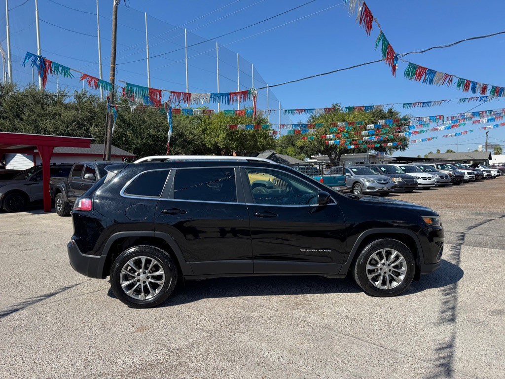2019 Jeep Cherokee Image 3