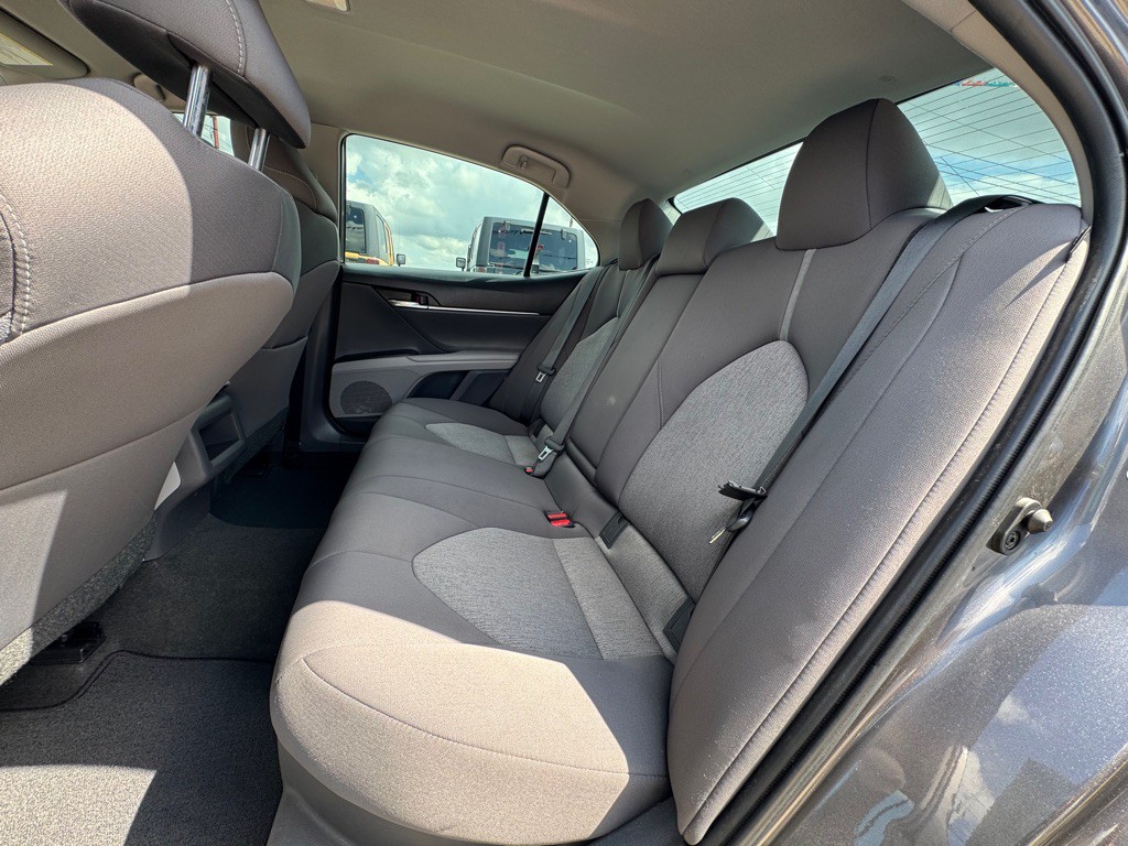2021 Toyota Camry Image 11
