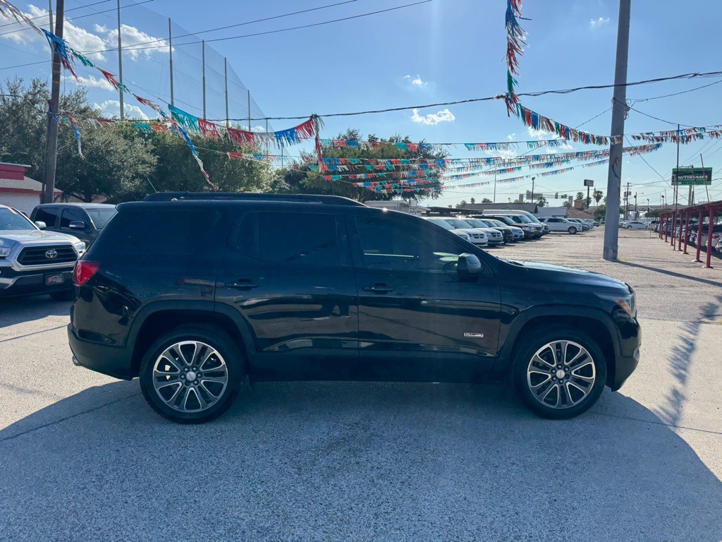 2017 GMC Acadia Image 15