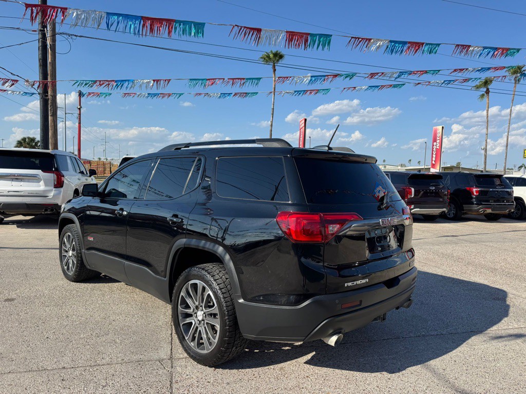 2017 GMC Acadia Image 19
