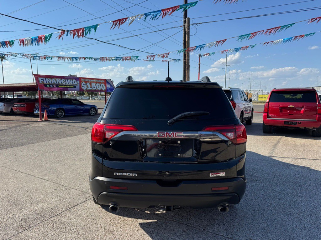 2017 GMC Acadia Image 21