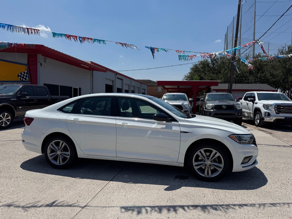 2019 Volkswagen Jetta Image 3