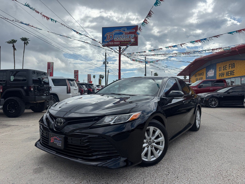 2018 Toyota Camry Image 1