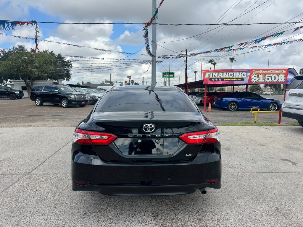 2018 Toyota Camry Image 8