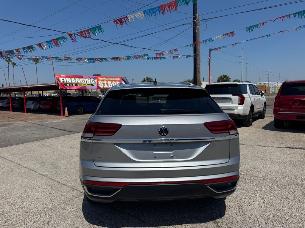 2023 Volkswagen Atlas Cross Spo Image 8