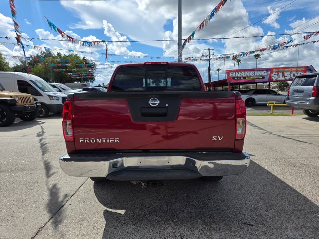 2015 Nissan Frontier Image 8
