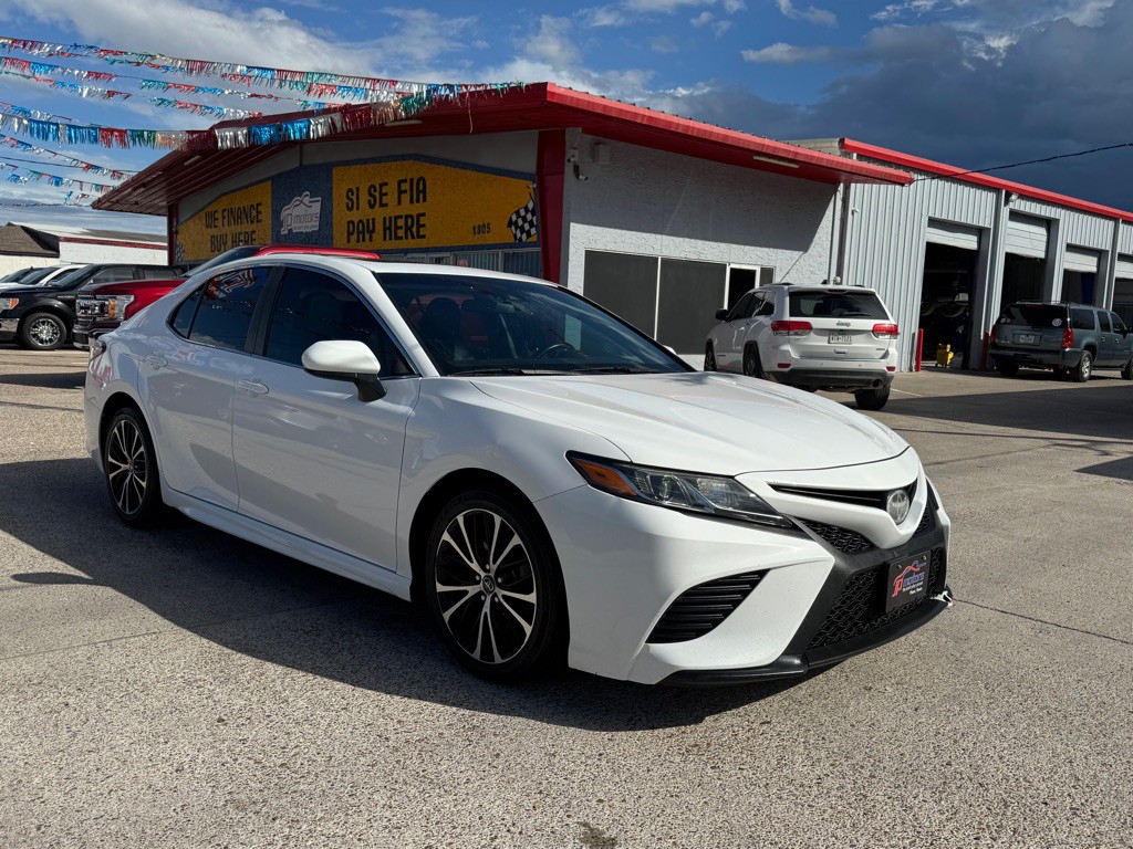 2018 Toyota Camry Image 6