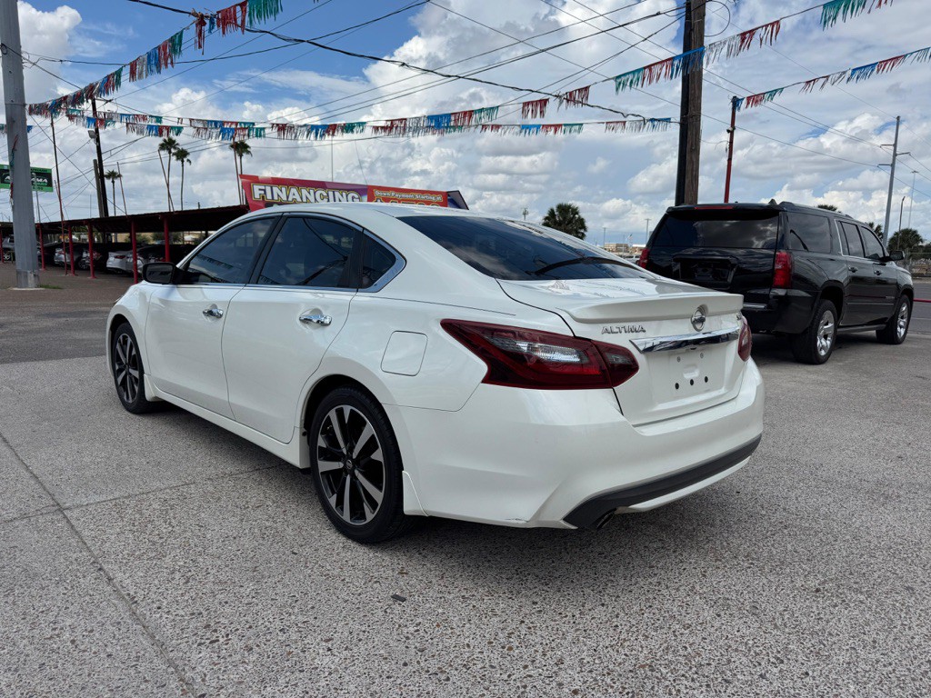 2018 Nissan Altima Image 6