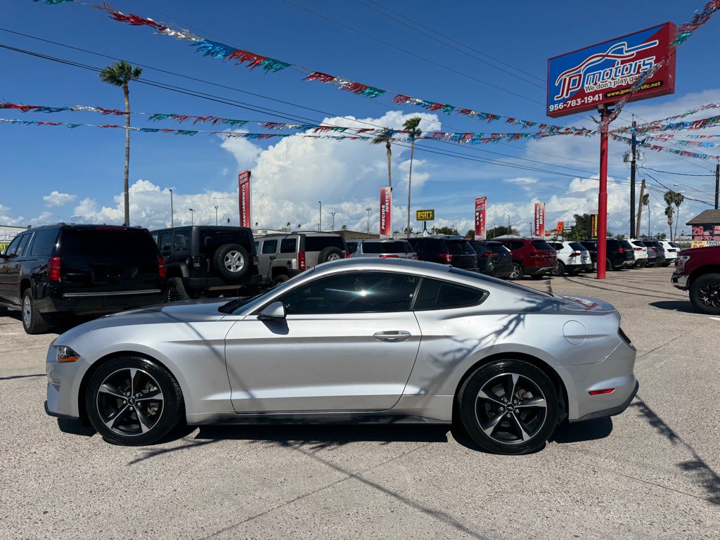 2018 Ford Mustang Image 2