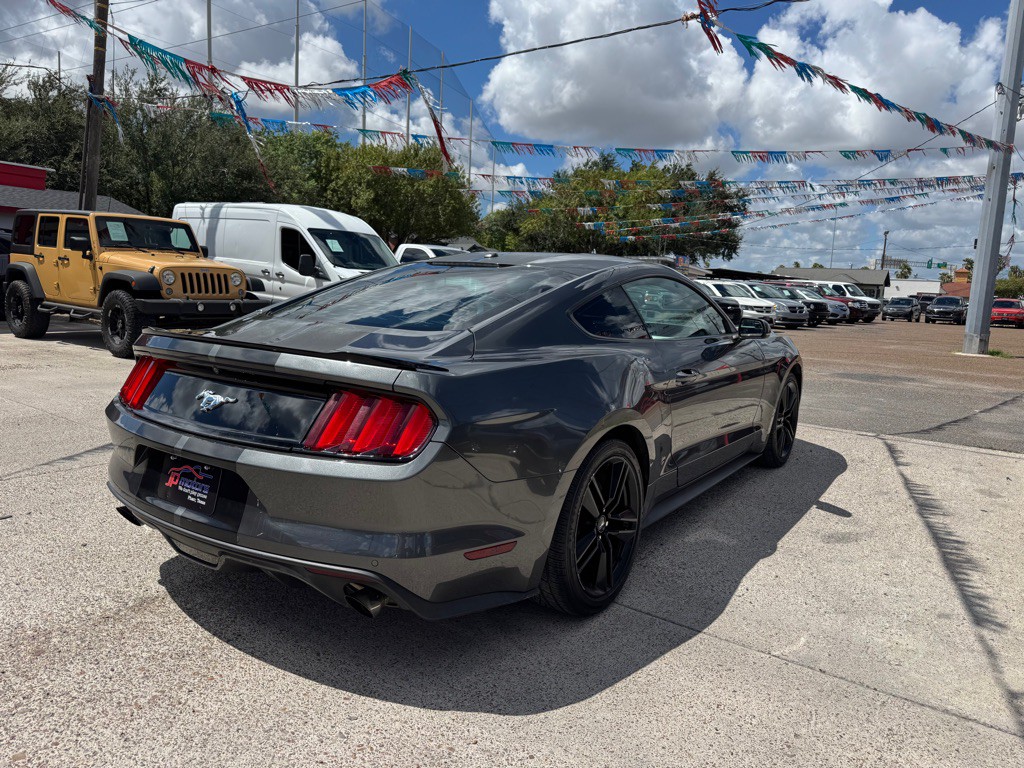 2016 Ford Mustang Image 4