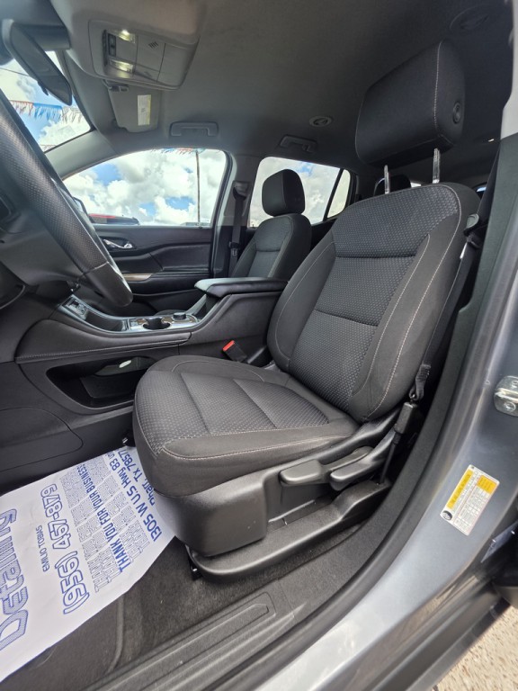 2021 GMC Acadia Image 9