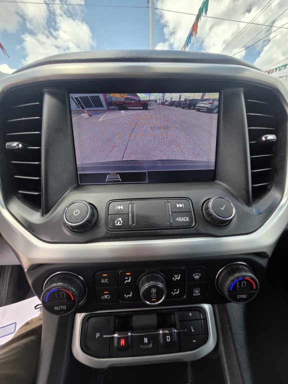 2021 GMC Acadia Image 12