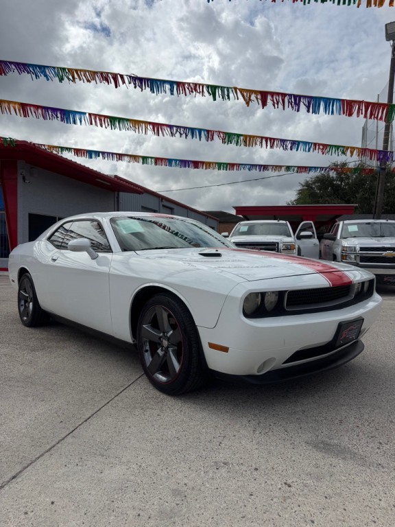 2013 Dodge Challenger Image 6
