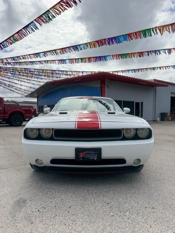 2013 Dodge Challenger Image 7