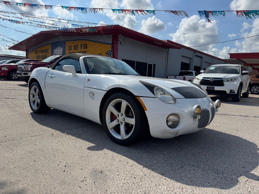2008 Pontiac Solstice Image 4