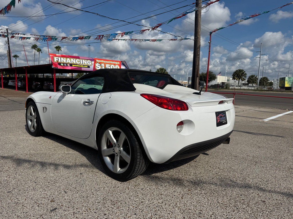 2008 Pontiac Solstice Image 6