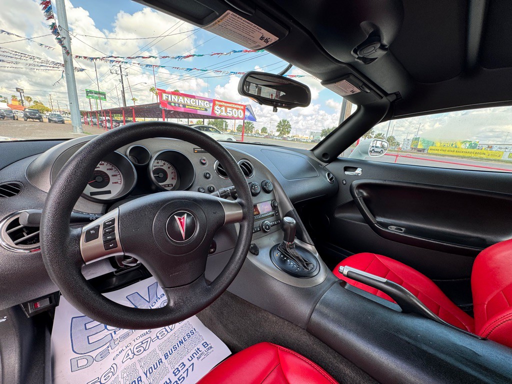 2008 Pontiac Solstice Image 9
